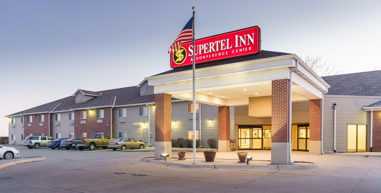 Supertel Inn And Conference Center Creston Zewnętrze zdjęcie